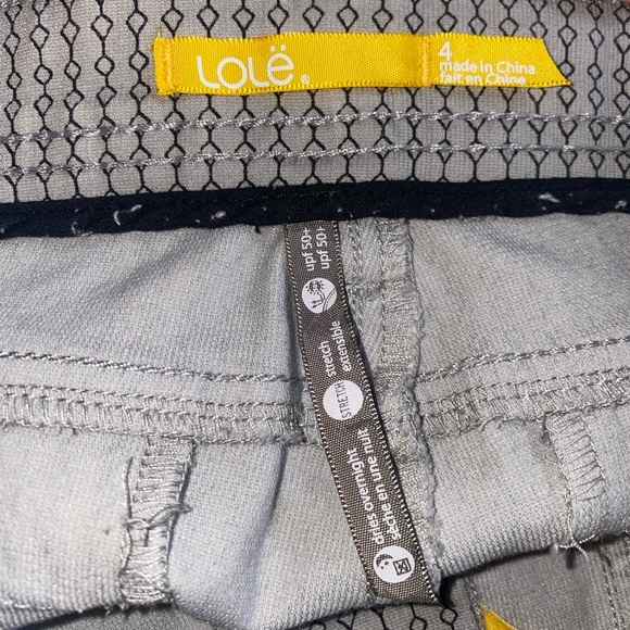 RARE can’t find again, Size 4 Lolë grey designed shorts - Picture 5 of 5